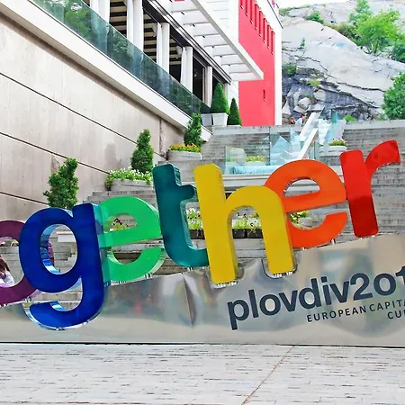 Lilly * 普罗夫迪夫